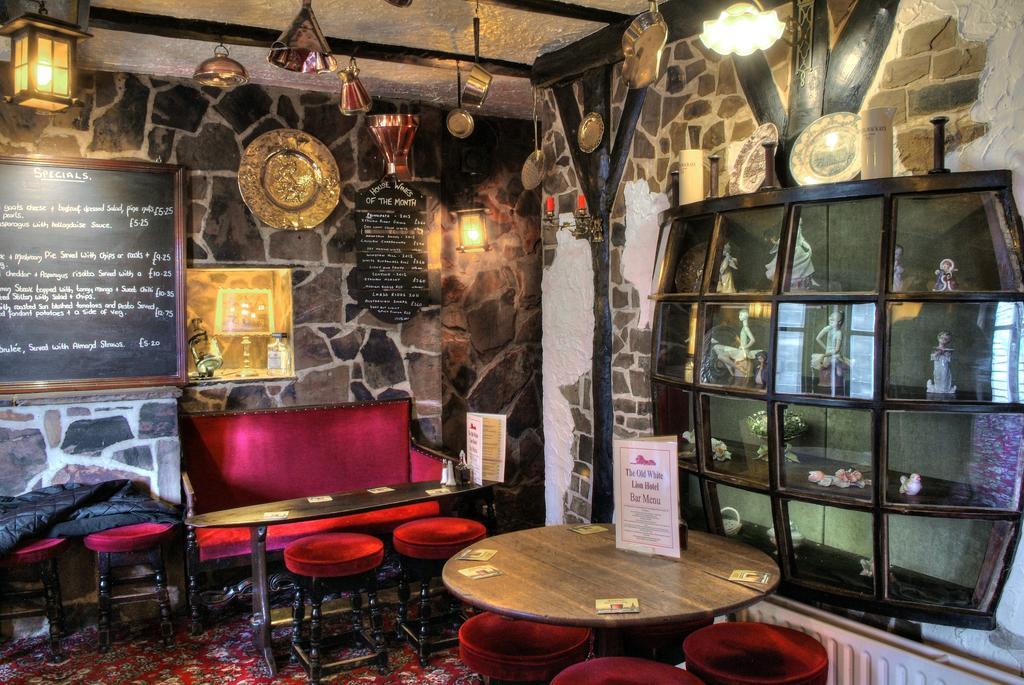 The Old White Lion Hotel Haworth Exteriör bild