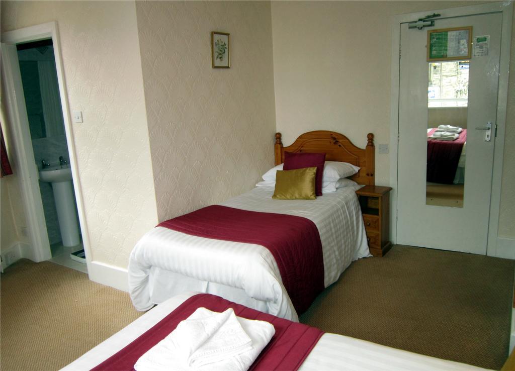 The Old White Lion Hotel Haworth Rum bild